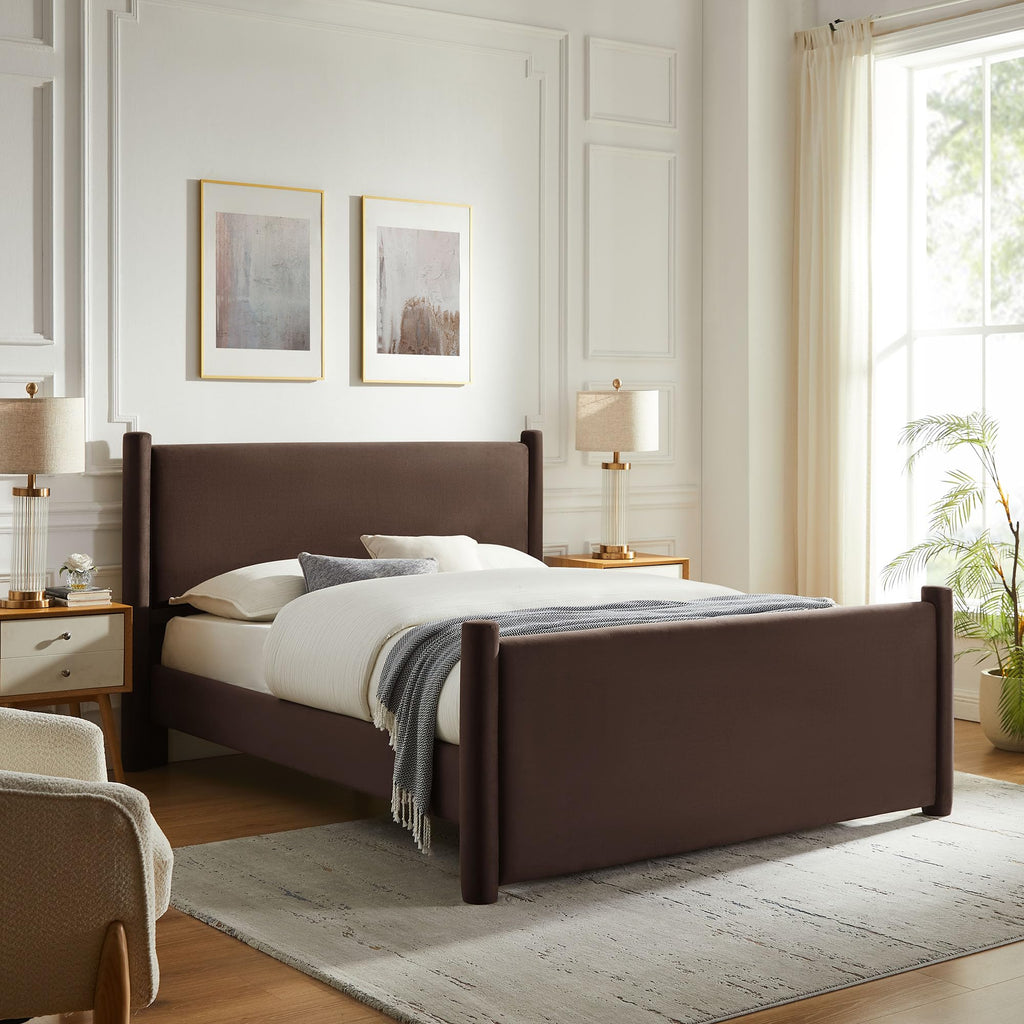 King Size Upholstered Platform Bed Frame with Headboard and Footboard Z480